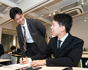 株式会社アーキ ジャパンの転職情報 仕事情報 建設系事務 異業種からの転職者多数 ゼロから成長 資格取得支援あり 年齢不問 約9割が未経験入社 転職サイトのイーキャリア