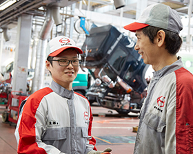 岐阜日野自動車株式会社の転職情報 仕事情報 整備士 岐阜 の安定企業 大手グループ 資格賞与5ヵ月分 残業手当100 支給 きれいな職場環境 転職サイトのイーキャリア